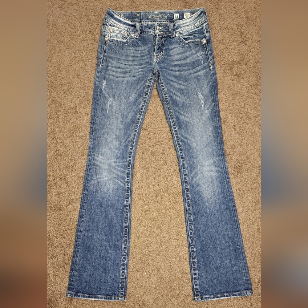 Miss Me bootcut jeans. Size 28. Excellent condition and great denim! Gorgeous!